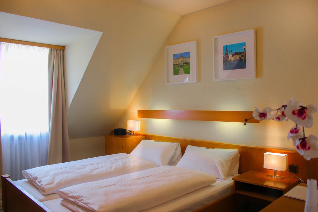 City Hotel Wuerzburg Exterior foto